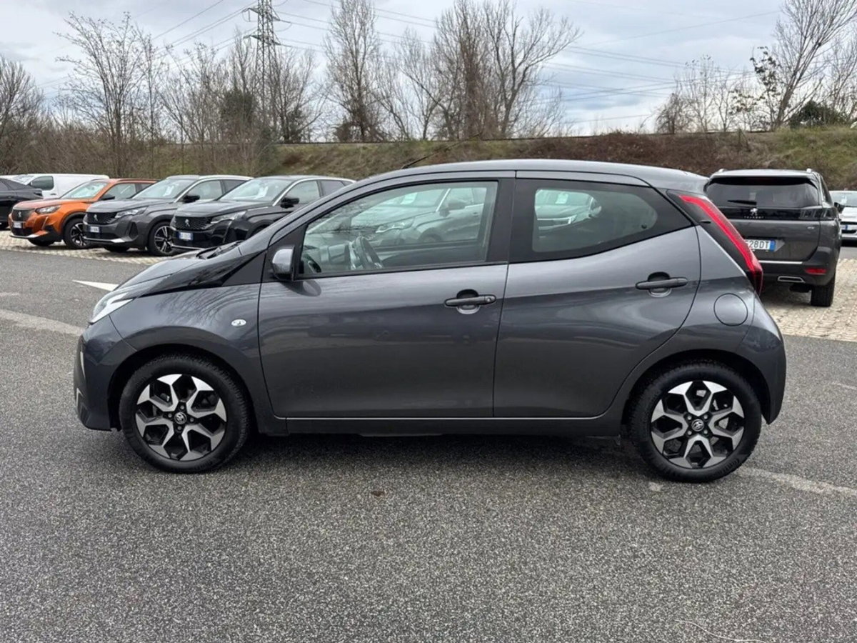 Toyota Aygo 1.0 VVT-i 72 CV 5 porte x-fun MMT (3)