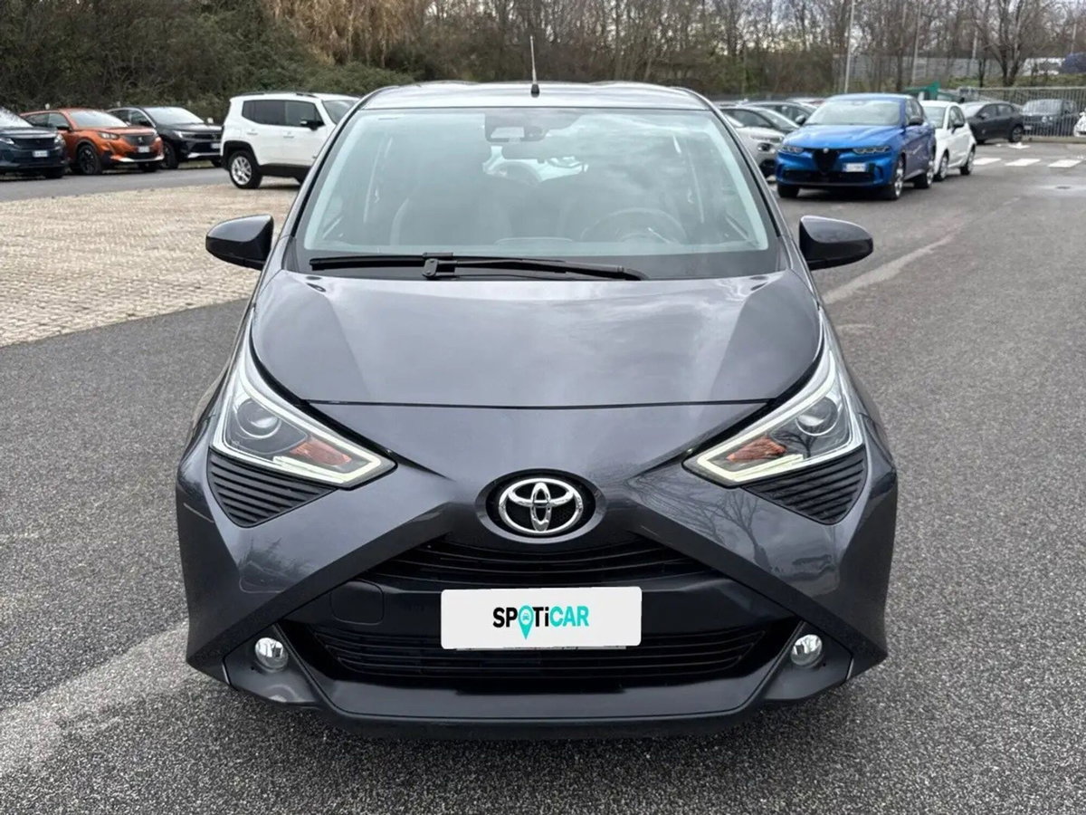 Toyota Aygo 1.0 VVT-i 72 CV 5 porte x-fun MMT (5)