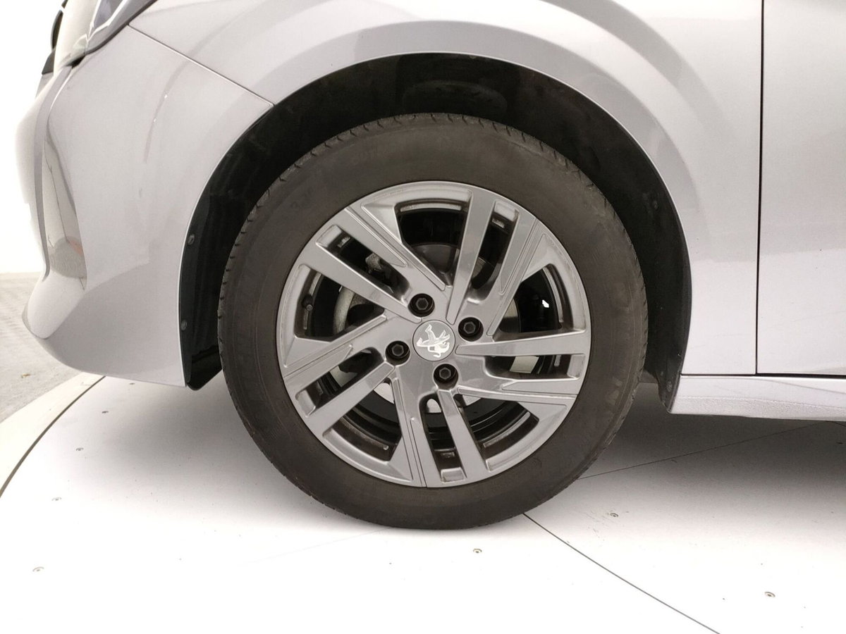Peugeot 208 PureTech 75 Stop&Start 5 porte Active Pack (11)