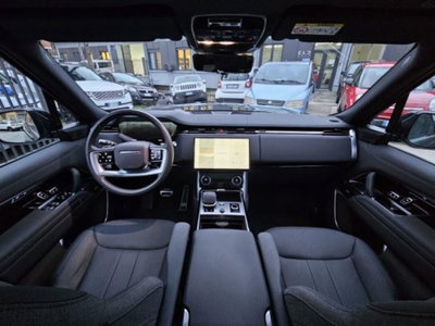 Land Rover Range Rover 4.4 V8 SV (10)