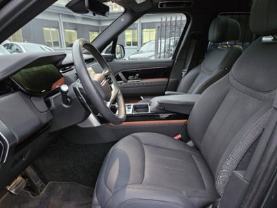 Land Rover Range Rover 4.4 V8 SV (8)