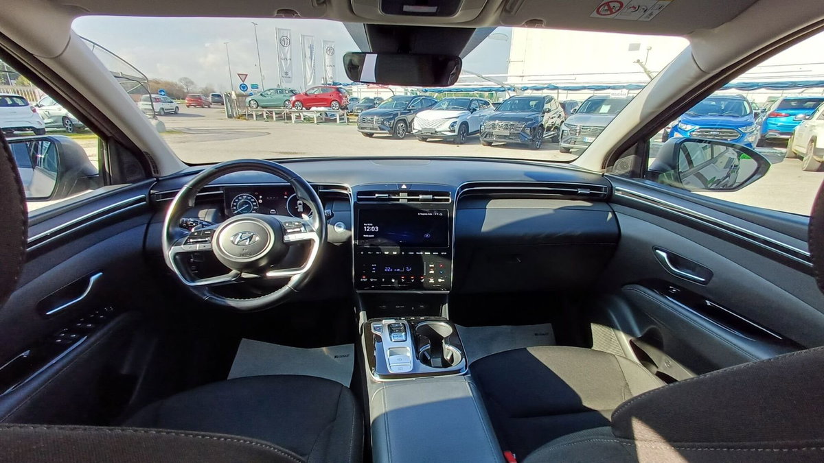 Hyundai Tucson 1.6 hev Xline 2wd auto (11)