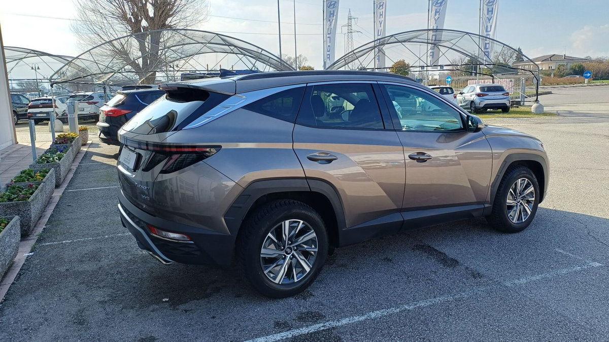 Hyundai Tucson 1.6 hev Xline 2wd auto (5)