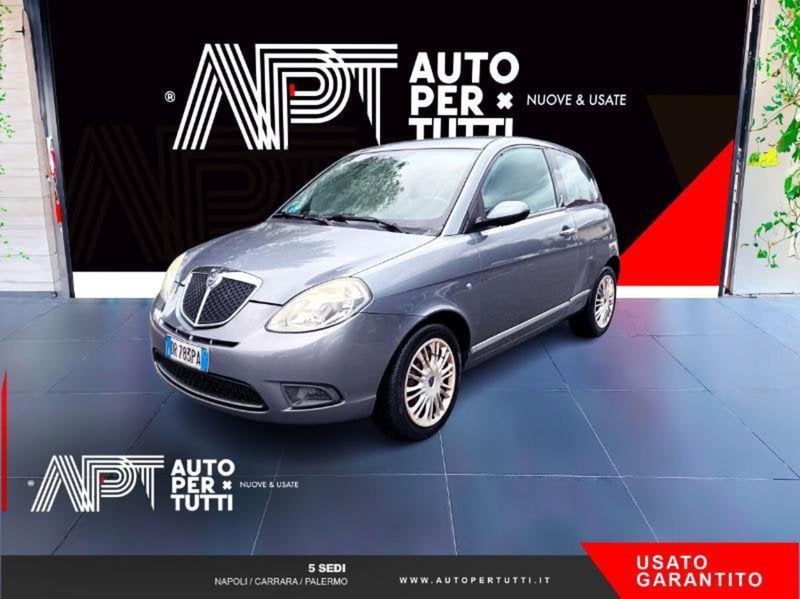 Lancia Ypsilon 1.2 New Oro