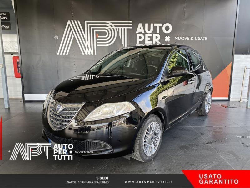 Lancia Ypsilon 0.9 TwinAir 85 CV 5 porte S&S DFN Platinum