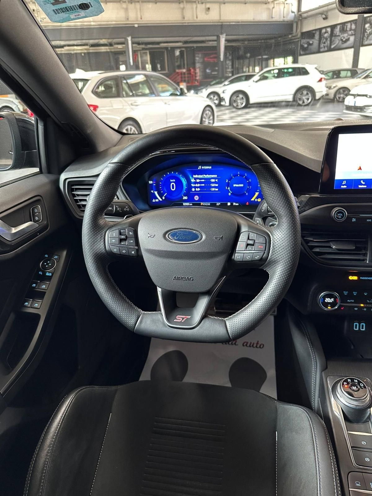 Ford Focus 2.3 EcoBoost 280 CV automatico 5p. ST (19)