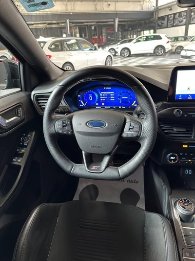 Ford Focus 2.3 EcoBoost 280 CV automatico 5p. ST (19)