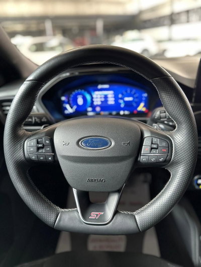 Ford Focus 2.3 EcoBoost 280 CV automatico 5p. ST (20)