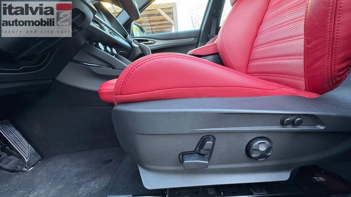 Alfa Romeo Stelvio Stelvio 2.2 Turbodiesel 210 CV AT8 Q4 GT Junior (13)