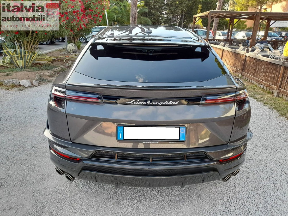 Lamborghini Urus 4.0 V8 Performante auto (5)