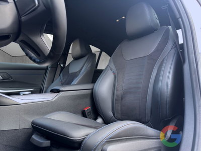 BMW Serie 3 320i xDrive Msport (7)