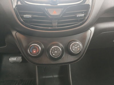 Opel Karl Rocks 1.0 75 CV (20)
