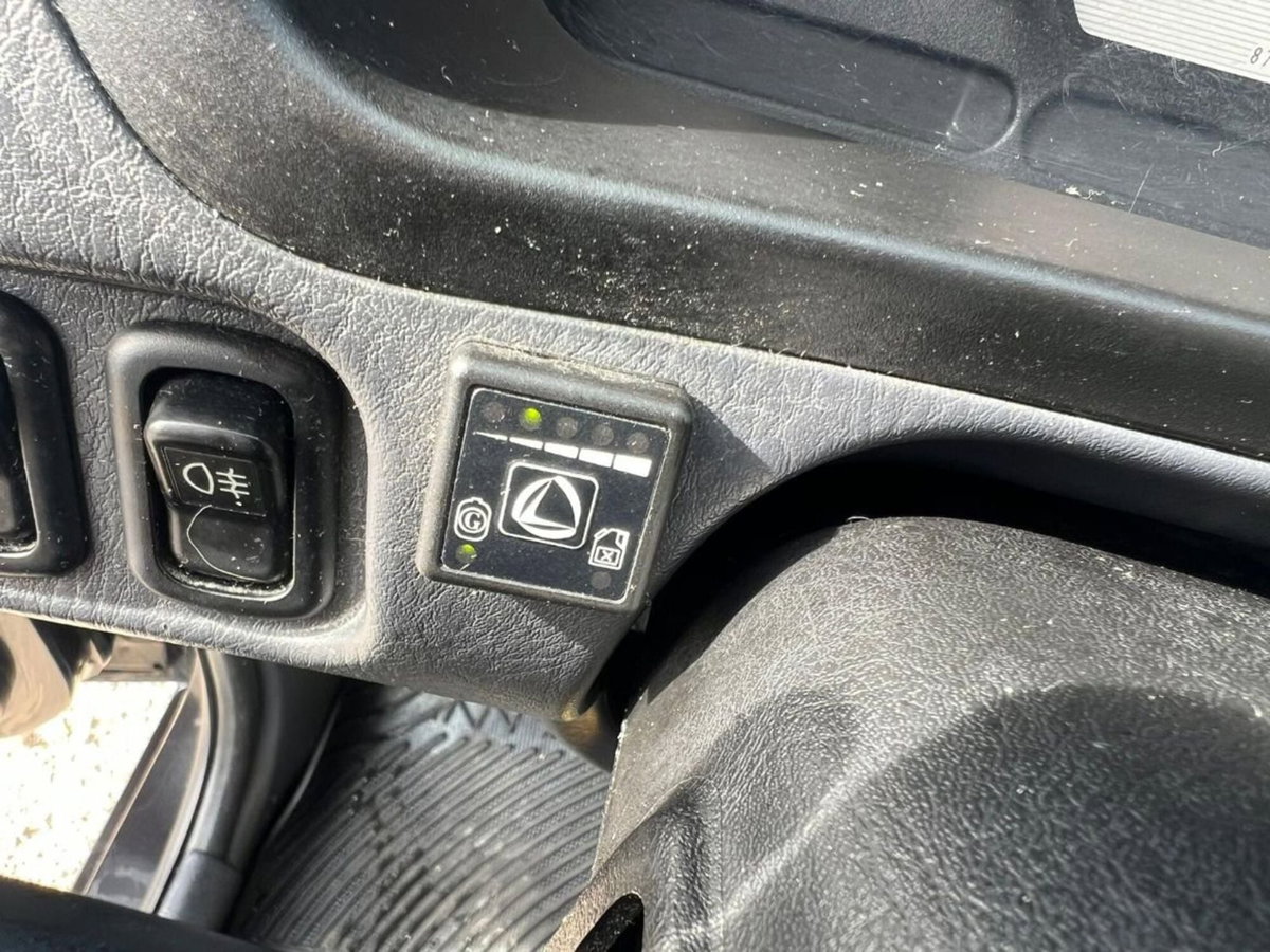 Daihatsu Terios 1.3 4WD CX (13)
