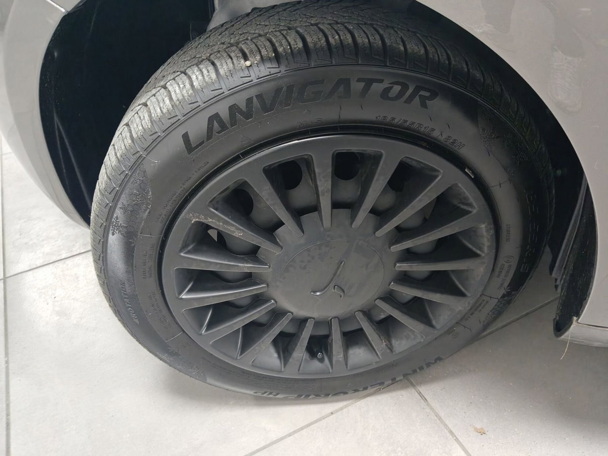 Lancia Ypsilon 1.0 FireFly 5 porte S&S Hybrid Ecochic Silver (12)
