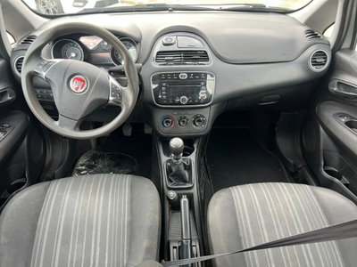 Fiat Punto 1.2 8V 5 porte Easy (18)