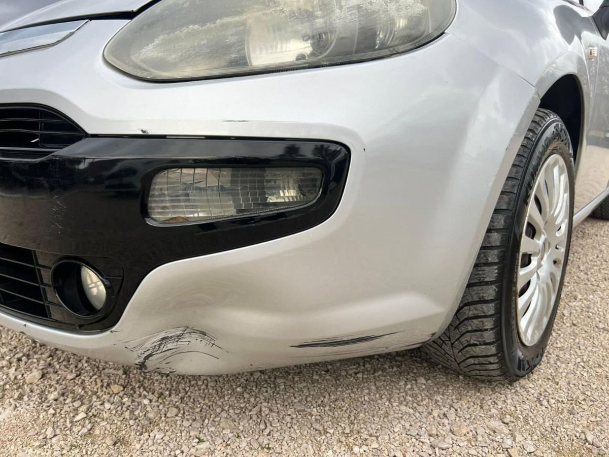 Fiat Punto 1.2 8V 5 porte Easy (8)