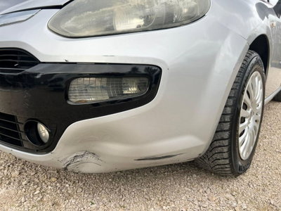 Fiat Punto 1.2 8V 5 porte Easy (8)