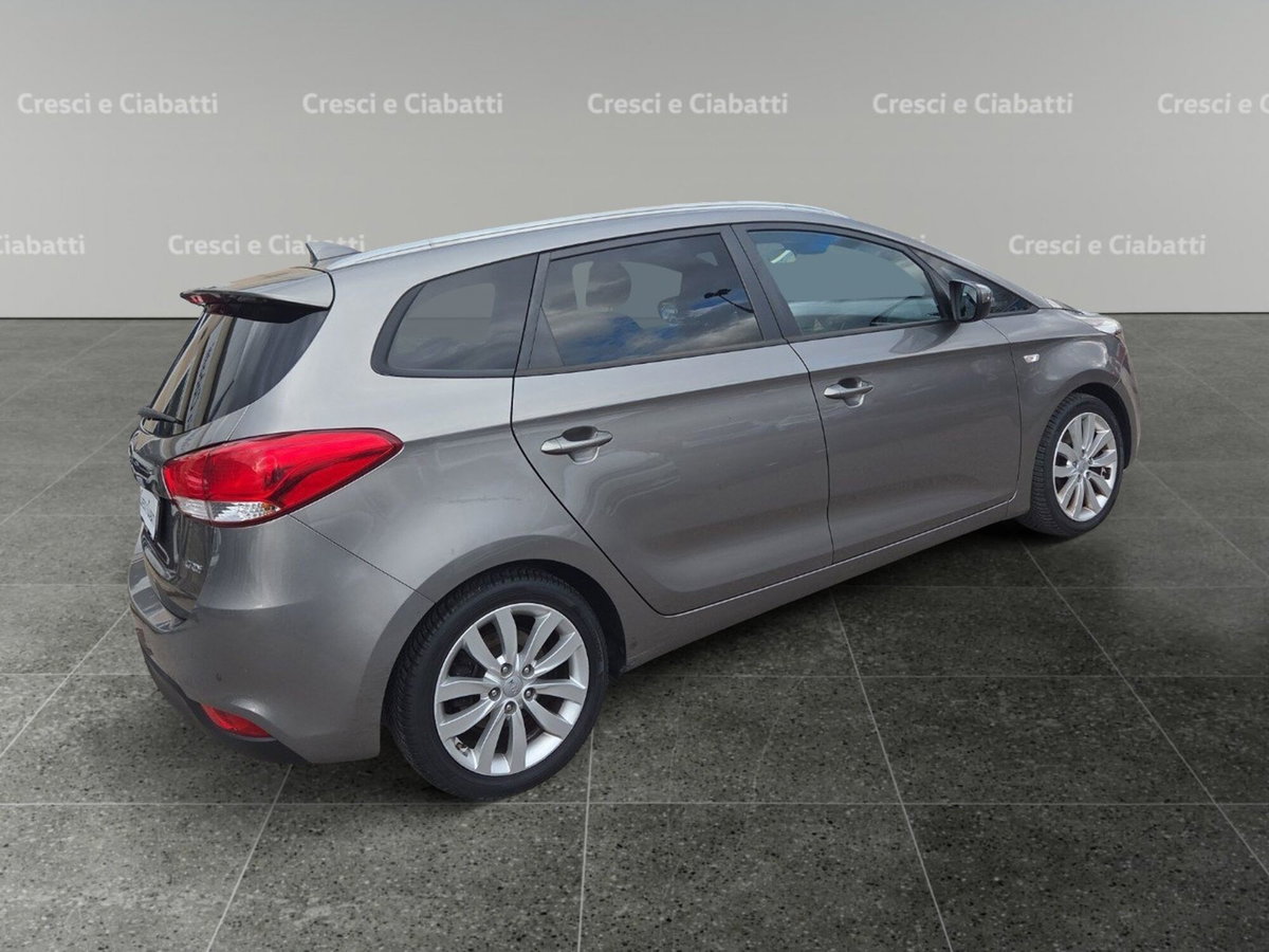 Kia Carens 1.7 CRDi 141 CV DCT Class (3)