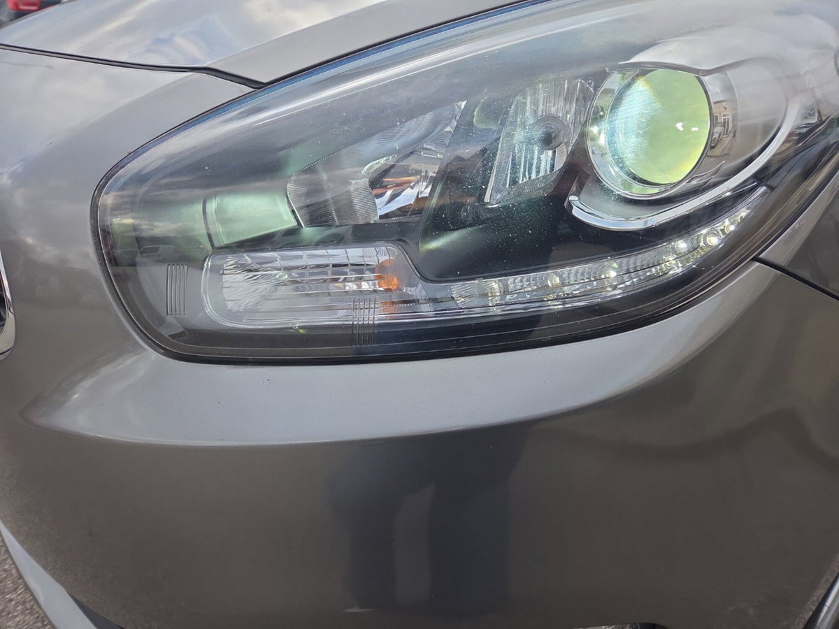 Kia Carens 1.7 CRDi 141 CV DCT Class (5)
