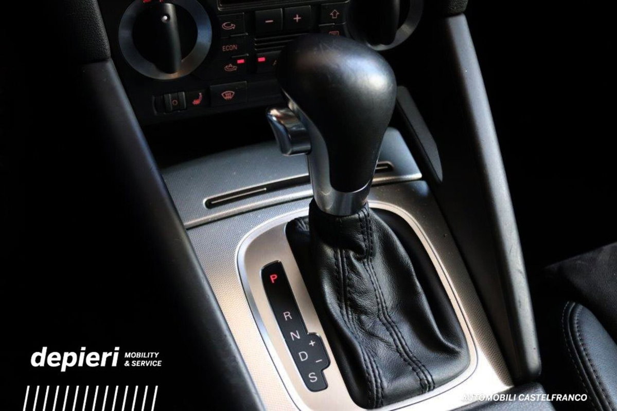 Audi A3 Sportback 3.2 V6 quattro Ambition (10)