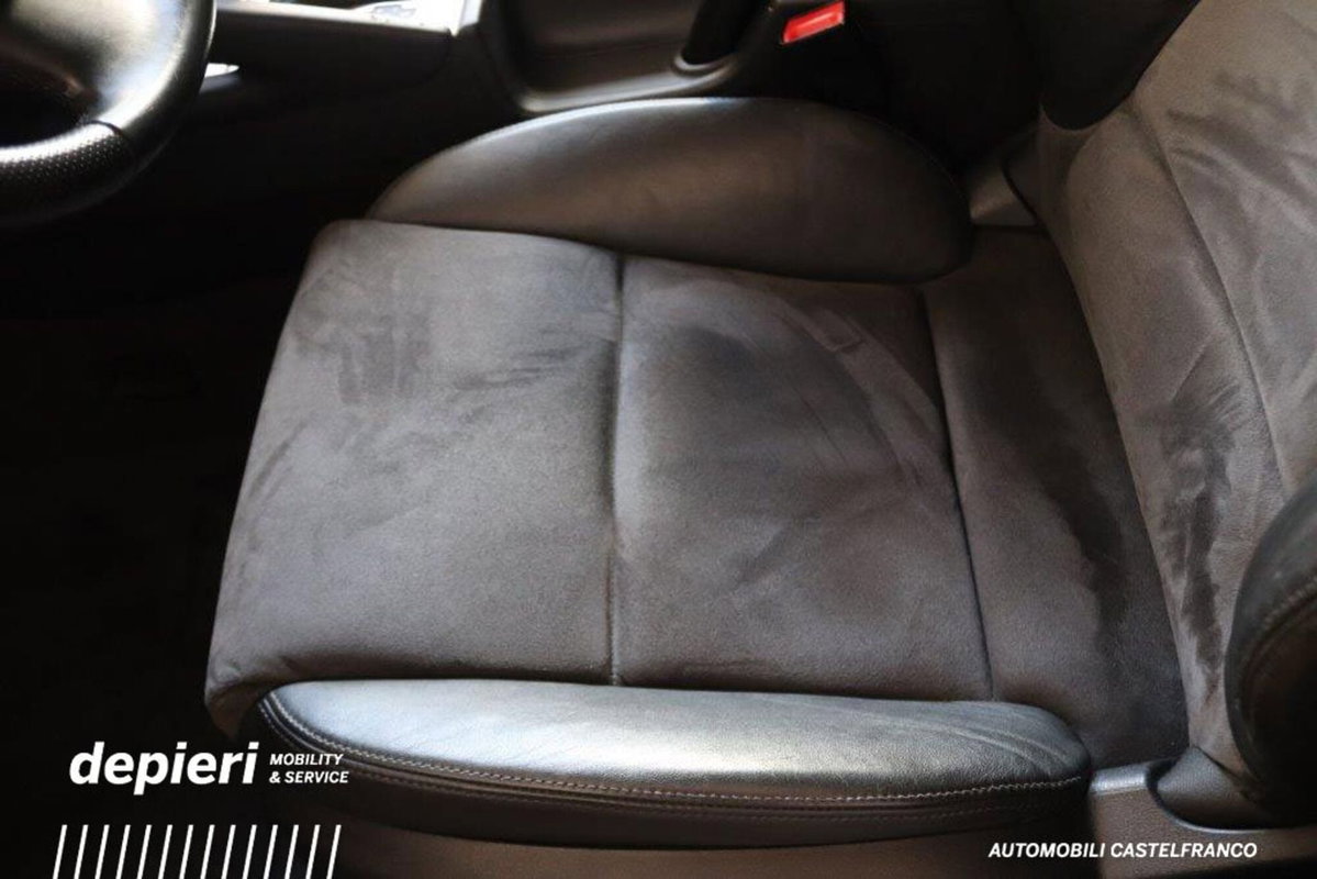 Audi A3 Sportback 3.2 V6 quattro Ambition (14)