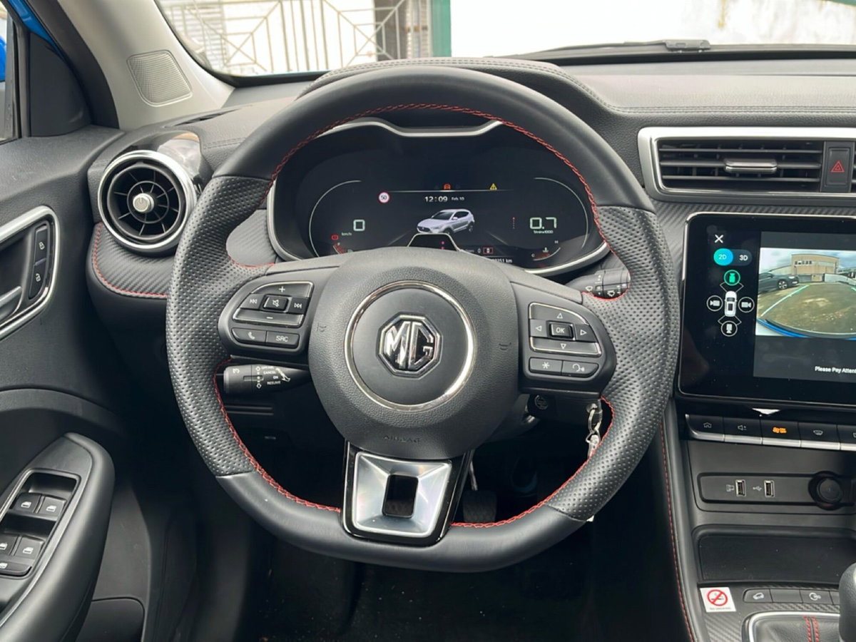 Mg ZS ZS 1.5 Luxury (14)