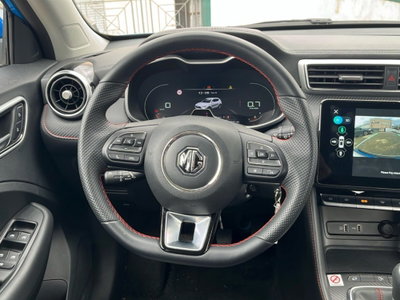 Mg ZS ZS 1.5 Luxury (14)