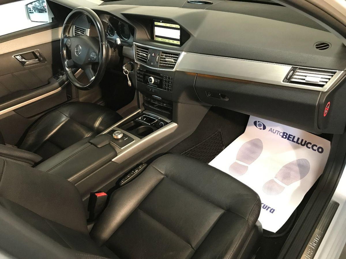 Mercedes-Benz Classe E 350 CDI BlueEFFICIENCY 4M. Avantgarde (12)