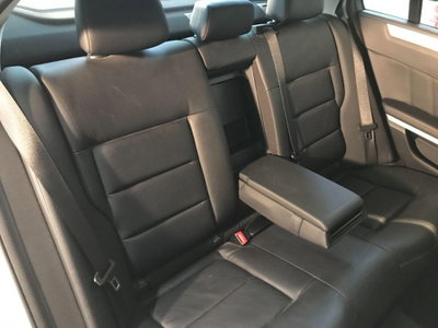 Mercedes-Benz Classe E 350 CDI BlueEFFICIENCY 4M. Avantgarde (14)