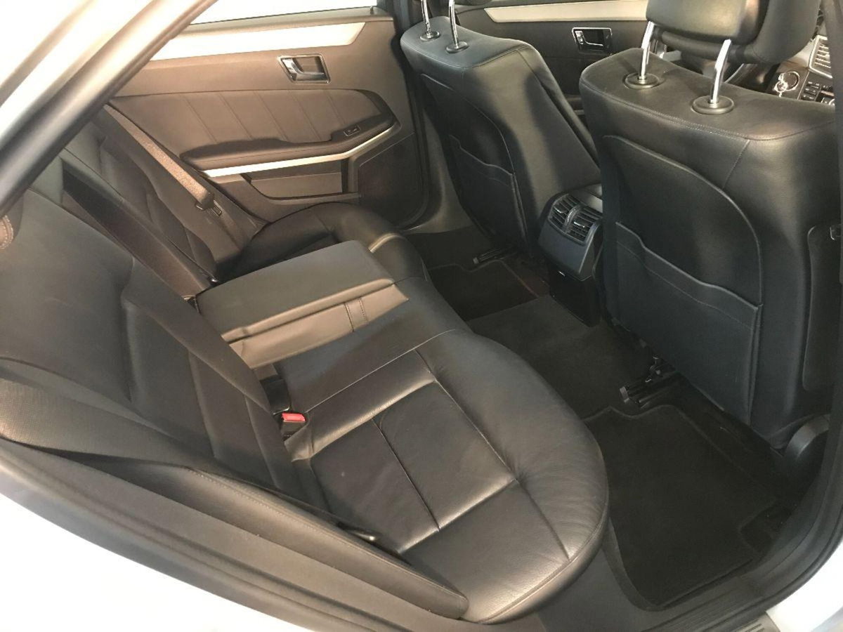 Mercedes-Benz Classe E 350 CDI BlueEFFICIENCY 4M. Avantgarde (18)
