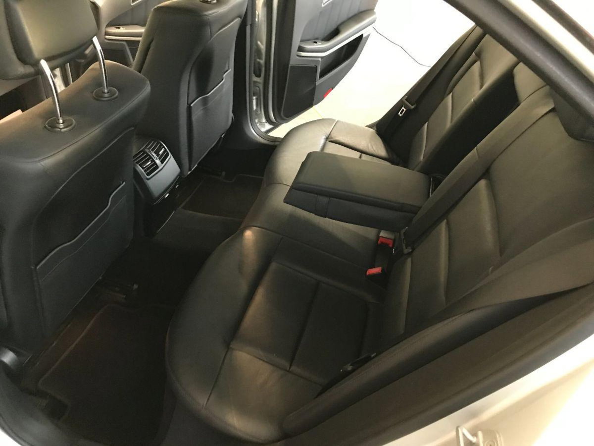 Mercedes-Benz Classe E 350 CDI BlueEFFICIENCY 4M. Avantgarde (19)