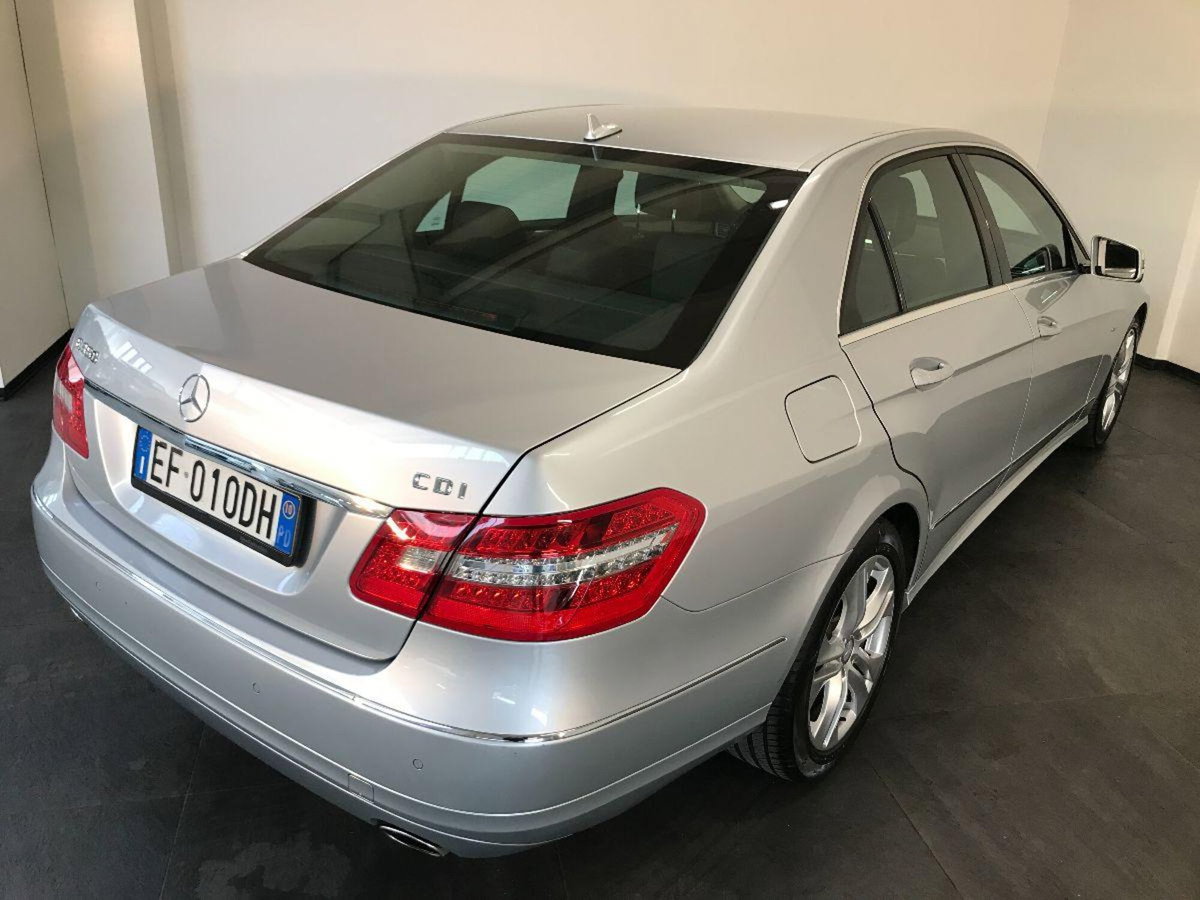 Mercedes-Benz Classe E 350 CDI BlueEFFICIENCY 4M. Avantgarde (4)