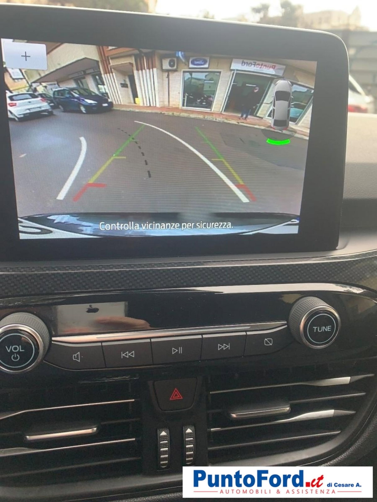 Ford Kuga 2.0 EcoBlue 120 CV aut. 2WD ST-Line X (17)