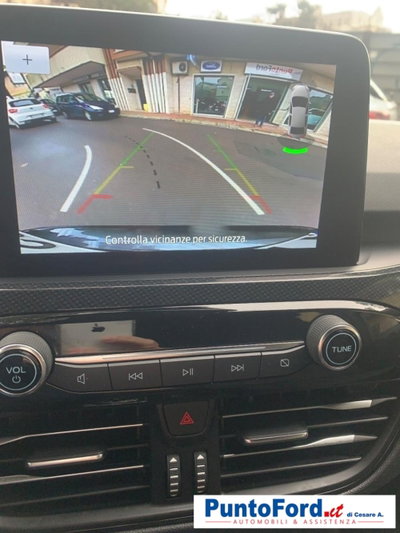 Ford Kuga 2.0 TDCI 120 CV S&S 2WD Powershift ST-Line (17)