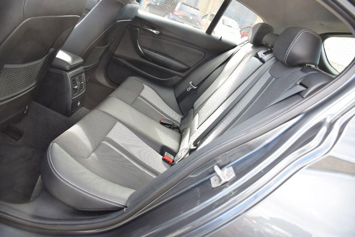 BMW Serie 1 5p. 118d 5p. Urban (7)