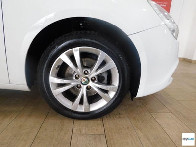 Alfa Romeo Giulietta 1.6 JTDm-2 Distinctive (5)
