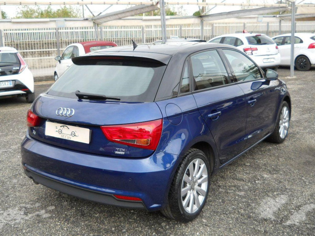 Audi A1 Sportback 1.4 TDI ultra Design (8)