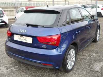 Audi A1 Sportback 1.4 TDI ultra Design (9)