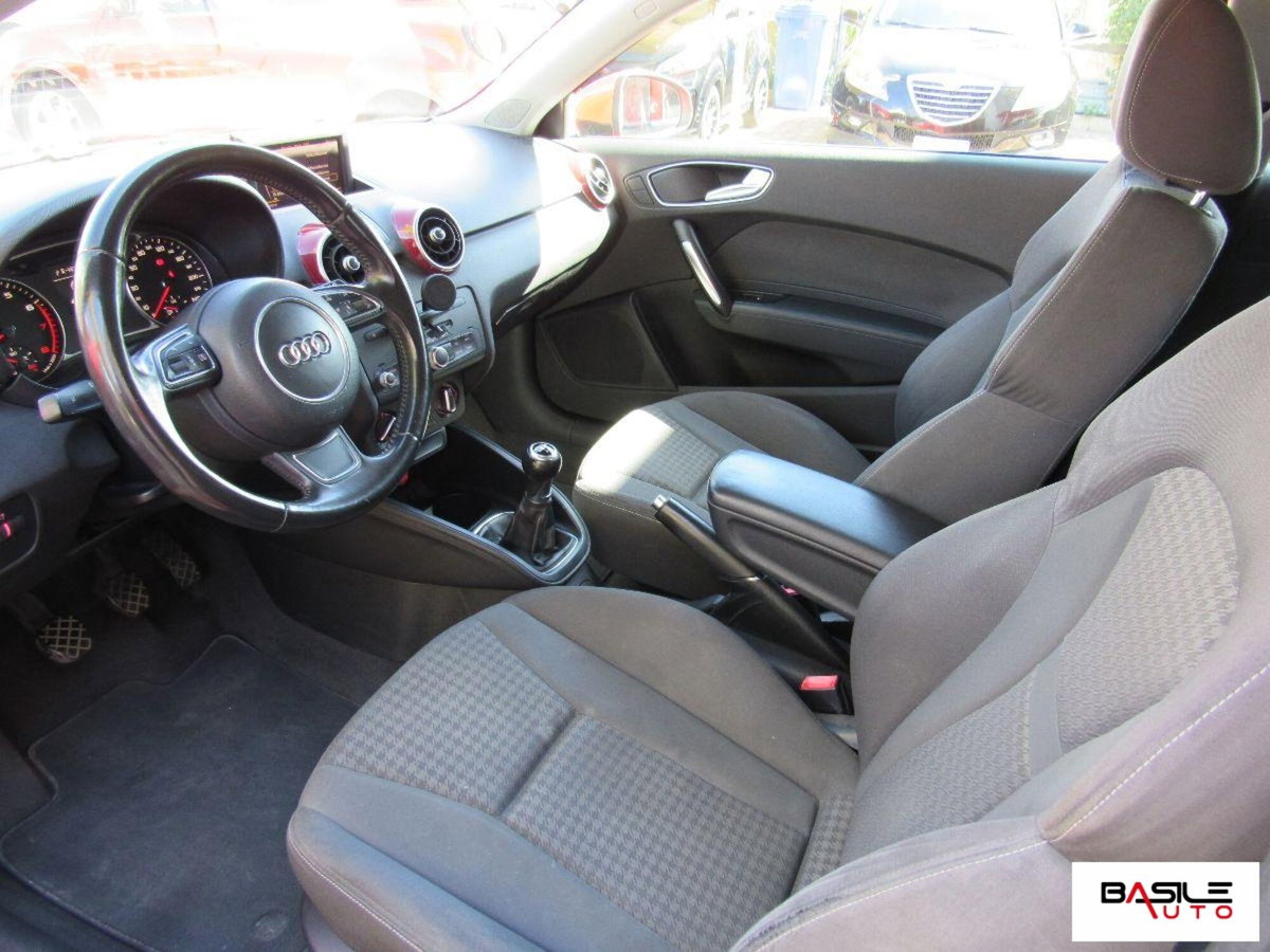 Audi A1 1.2 TFSI Ambition (7)