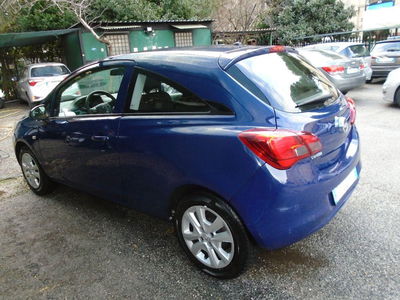 Opel Corsa Coupé 1.4 90CV GPL Tech n-Joy usata