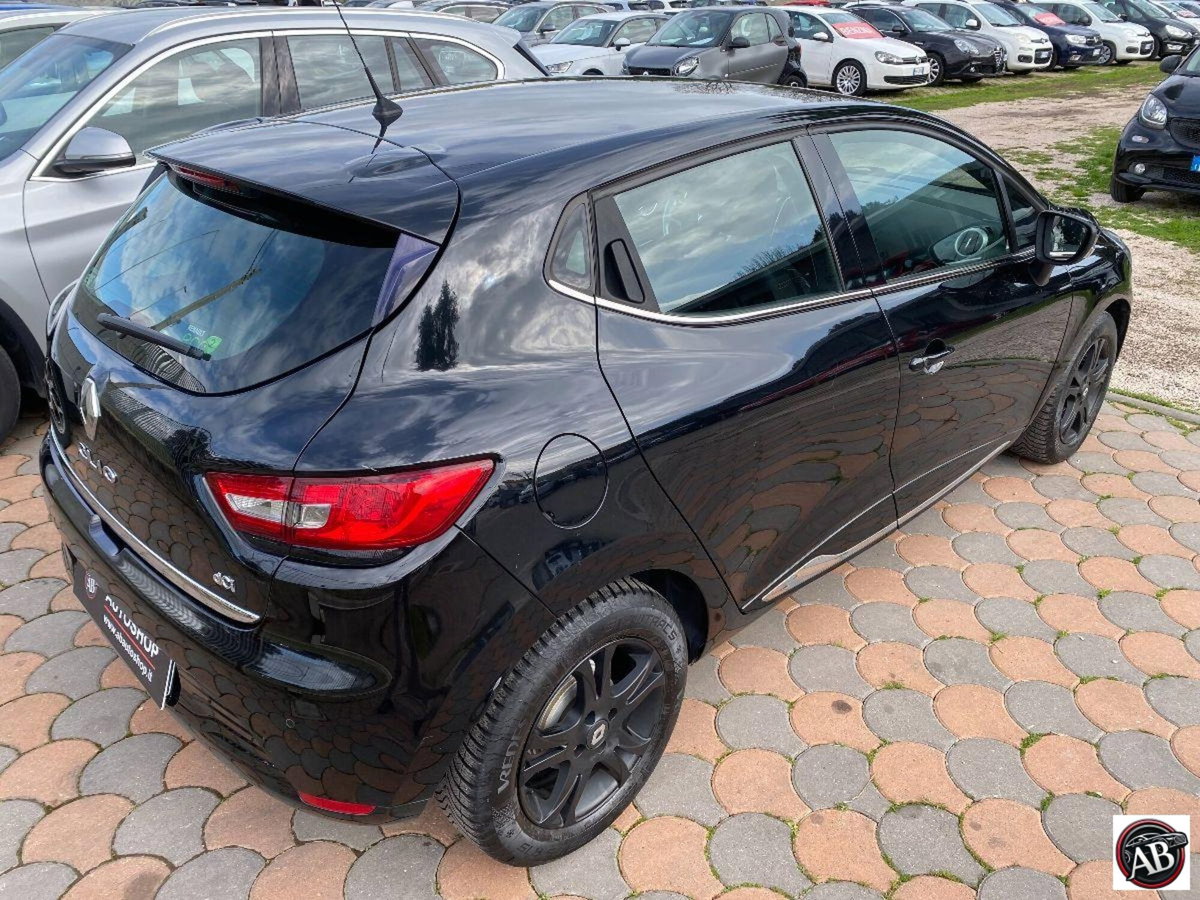 Renault Clio dCi 8V 75 CV Start&Stop 5 porte Energy Duel (10)