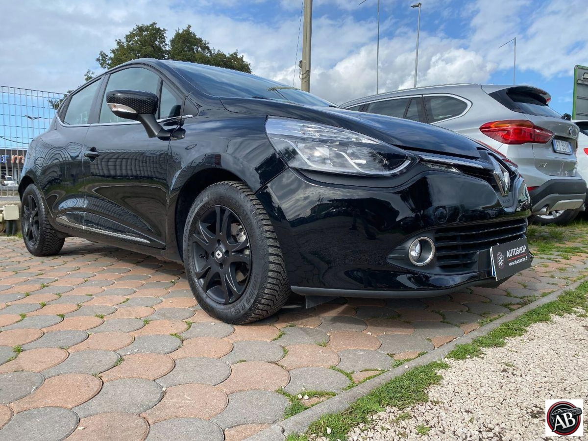 Renault Clio dCi 8V 75 CV Start&Stop 5 porte Energy Duel (4)
