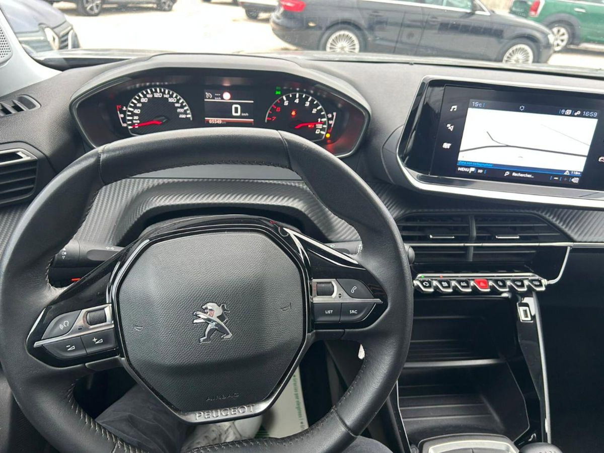 Peugeot 2008 1.2 puretech Active s&s 100cv (11)