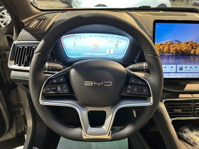 Byd Seal U DM-i 1.5 phev Design awd (13)