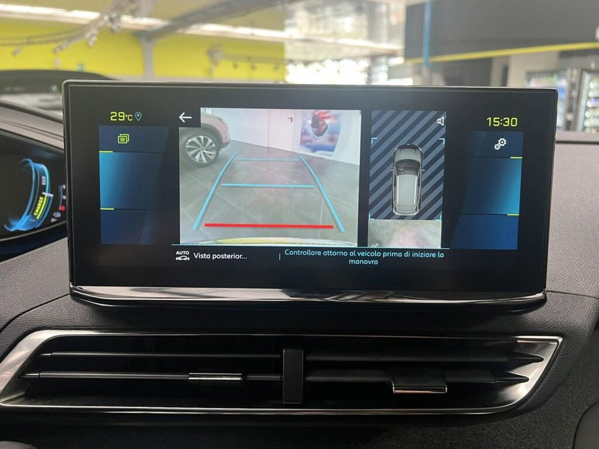 Peugeot 3008 Hybrid4 300 e-EAT8 Allure Pack (15)