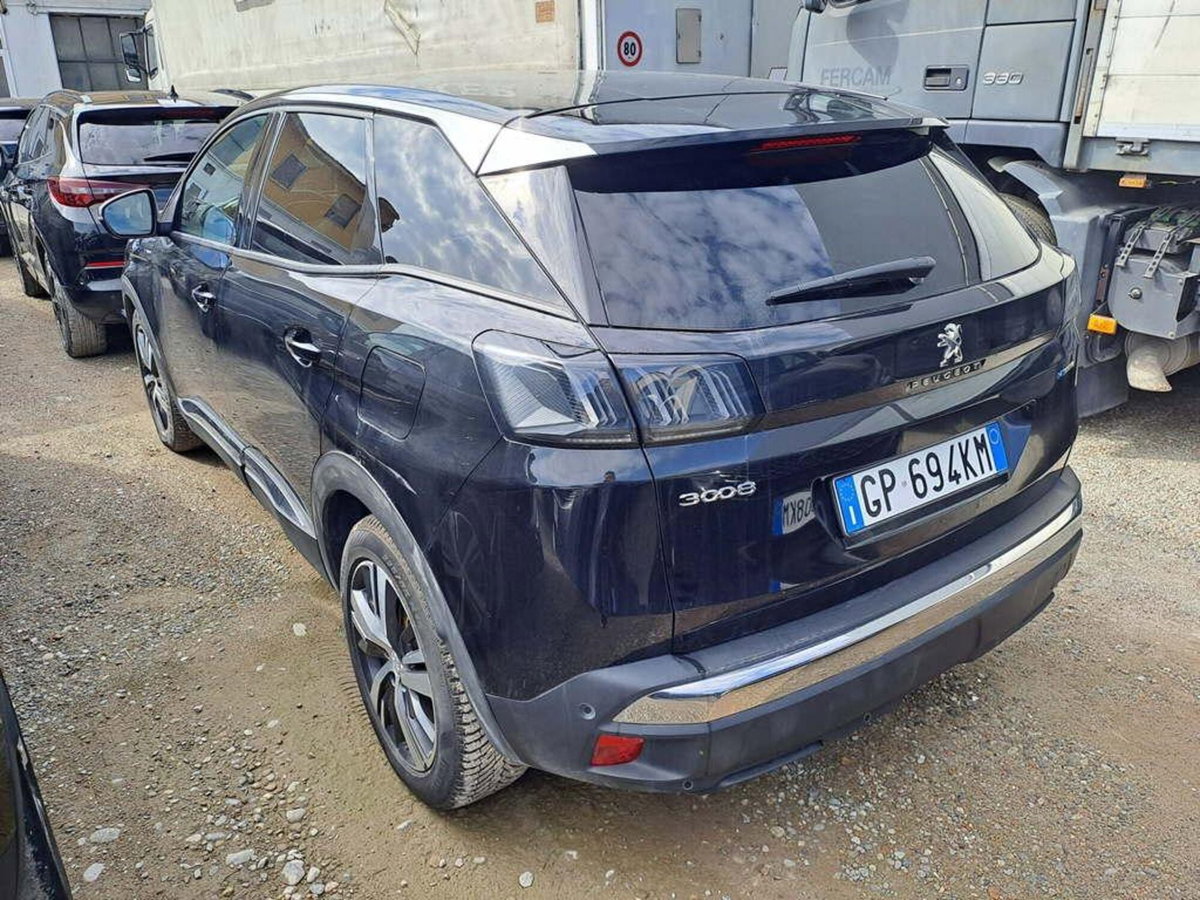 Peugeot 3008 Hybrid4 300 e-EAT8 Allure Pack (4)