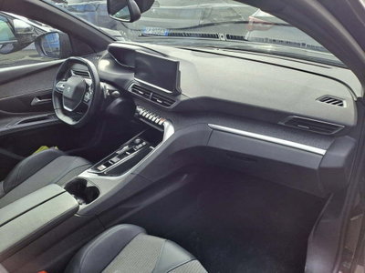 Peugeot 3008 Hybrid4 300 e-EAT8 Allure Pack (6)