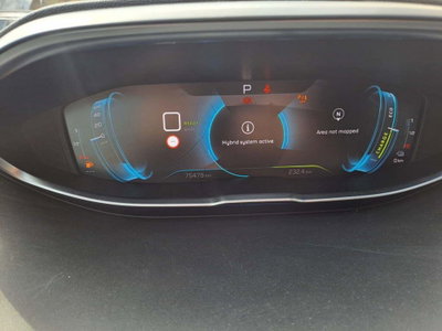 Peugeot 3008 Hybrid4 300 e-EAT8 Allure Pack (9)