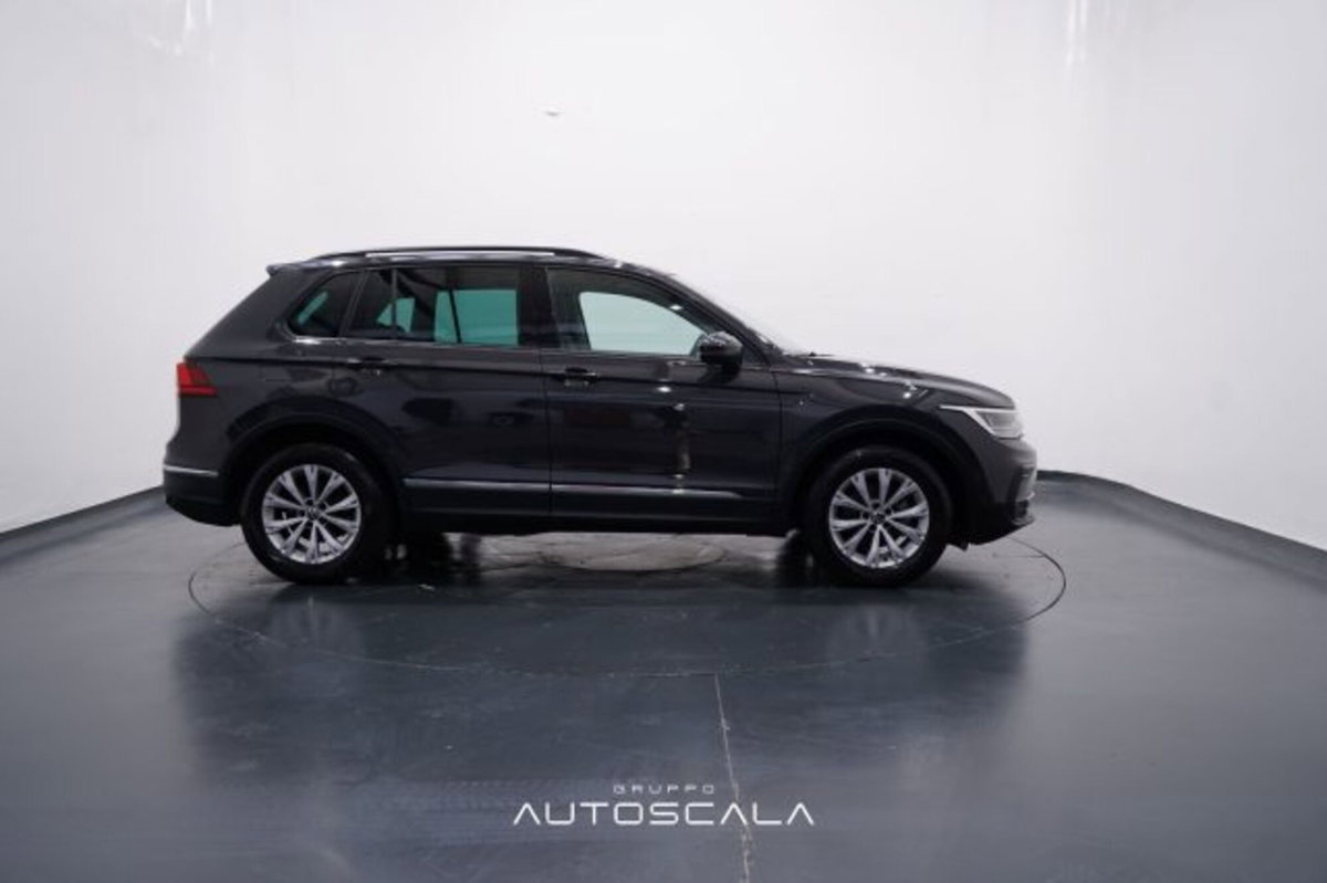 Volkswagen Tiguan 2.0 TDI 150 CV SCR DSG 4MOTION Life (7)