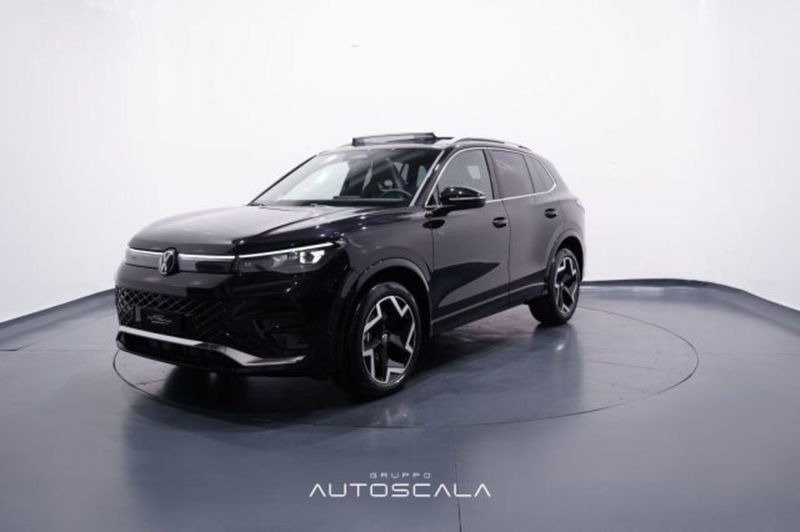 Volkswagen Tiguan 2.0 tdi R-Line 150cv dsg